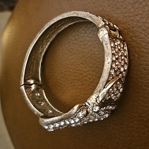 Vintage Rhinestone Bling Belt Chunky Clamper Bracelet - Picture 3 of 11